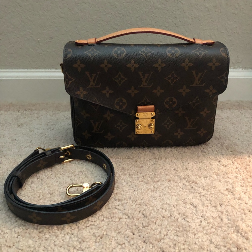 Louis Vuitton Pochette Métis